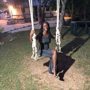 Meet your Posher, Camille